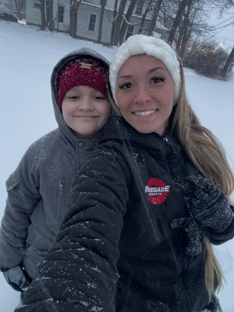 Mickayla VanBuren tweet media