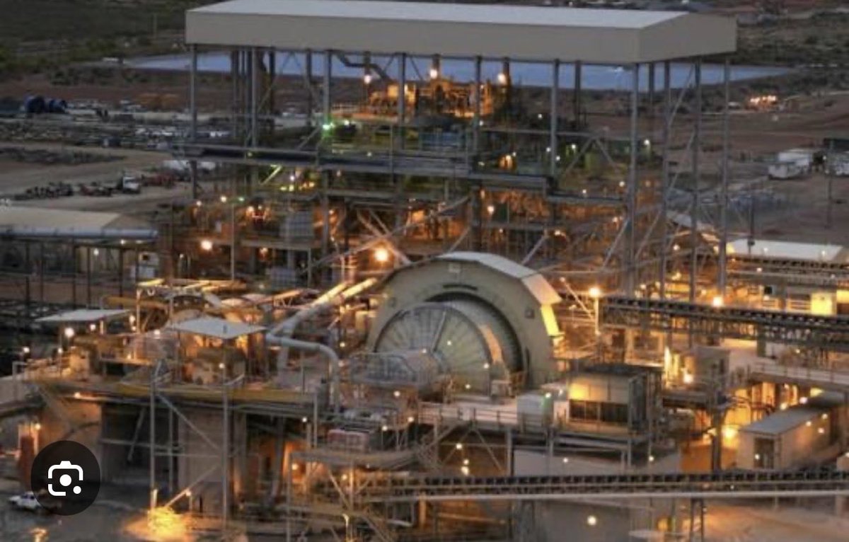 DavidLenigas's tweet photo. Only 10km south of this massive Telfer #gold and #copper processing plant Rincon has got its approvals to drill up more gold/copper at its fast growing Telfer South deposit.  Going to be a great 2026 for ⁦@RinconResources⁩ https://t.co/QzxweKRgjN ⁦⁦@ausstockchick⁩ https://t.co/V5UJ3iSBO8