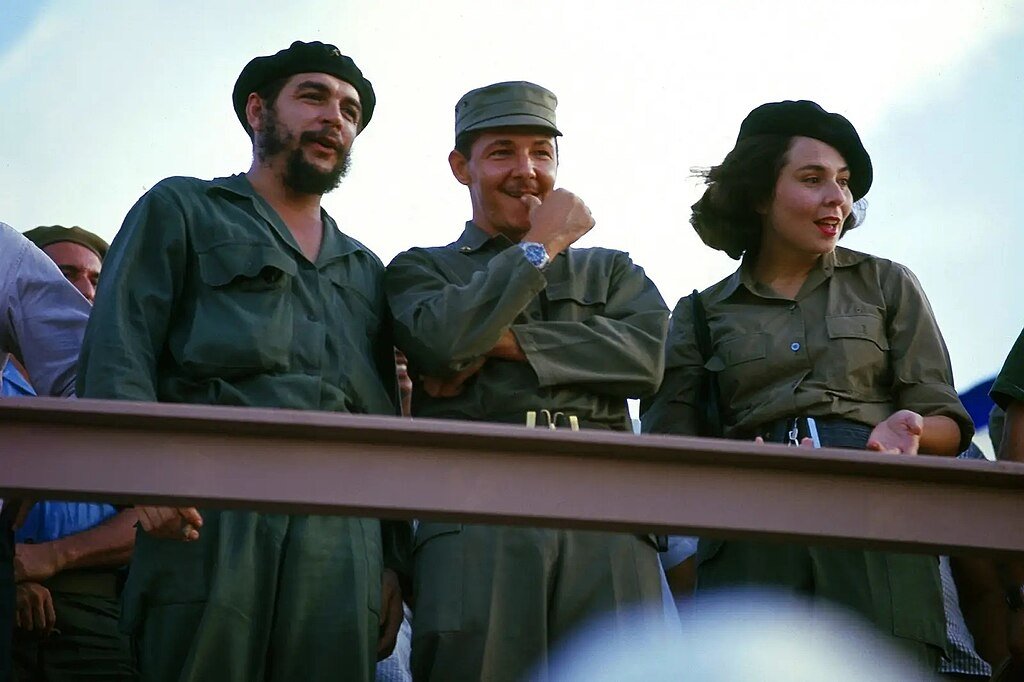 Antifa_Ultras tweet media