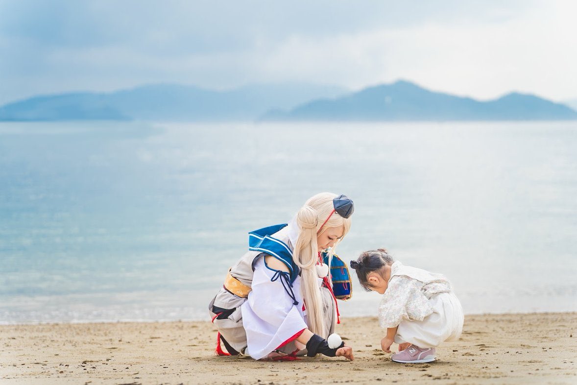 yuuki2k's tweet photo. コスプレ  cosplay

幼児審神者
        *
     今剣

あるじさま うみであそぶの
たのしいですね https://t.co/TqlR43pn6e