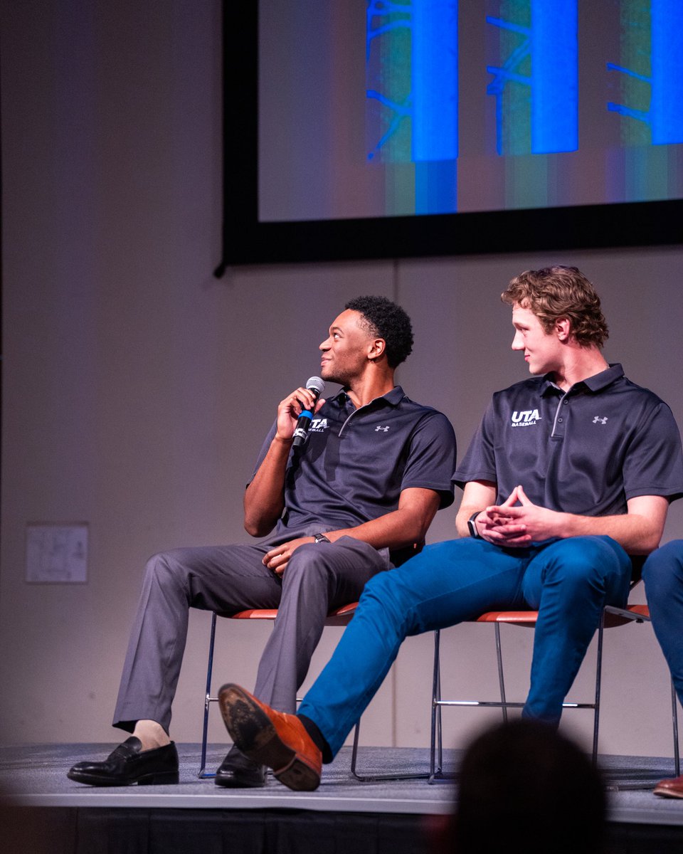 UTAMavsBSB's tweet photo. First Pitch Banquet was a success! 

Thank you to everyone who joined us on Saturday. Looking forward to a great season with great fans.

#BuckEm🐎 https://t.co/NtvspQBX5z