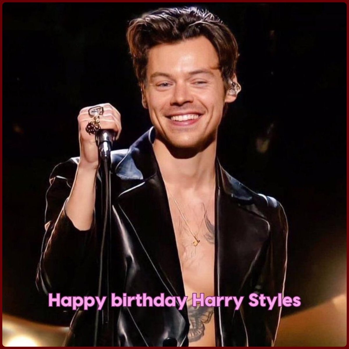 CemaPhoenix's tweet image. Happy (belated) Bday, @Harry_Styles! ❤️🪩🕺🎶

Ontem (1 de Fevereiro) o divo completou 32 anos. 🎂👏😻

#HarryStyles  #1D #HappyBirthday🎈
#GRAMMY  #HappyBirthdayHarry