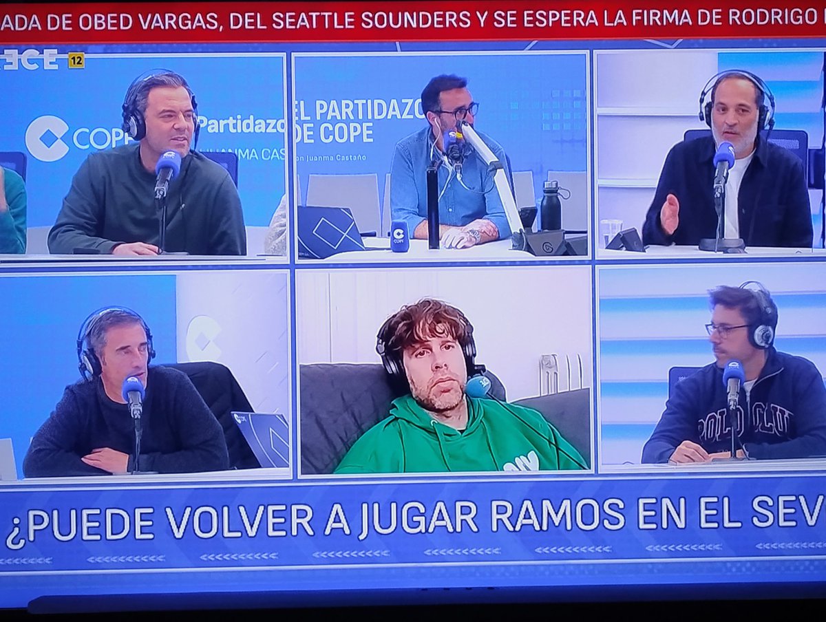 #PartidazoCOPE que pinta de vago tiene el de verde ,si se duerme 👍🤣🤣🤣🤣🤣