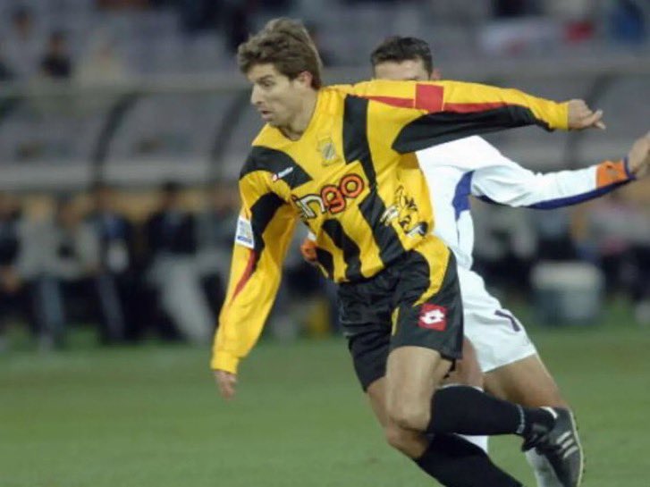 🚨🚨🚨🚨🚨🚨🚨💣 تشيكو عبر #اكس: 

أصبح اللاعبون ذوو المبادئ والقيم نادرين للغاية؛ هؤلاء الرجال أثرياء لدرجة أن المال هو كل ما تبقى لهم في الحياة، وهذا يدل على الكثير عنهم. 

سيبقى #الاتحاد دائمًا أكبر من أي رياضي، لأن أعظم ما يملكه هو أنت، أيها المشجع. هيا يا اتحاد!