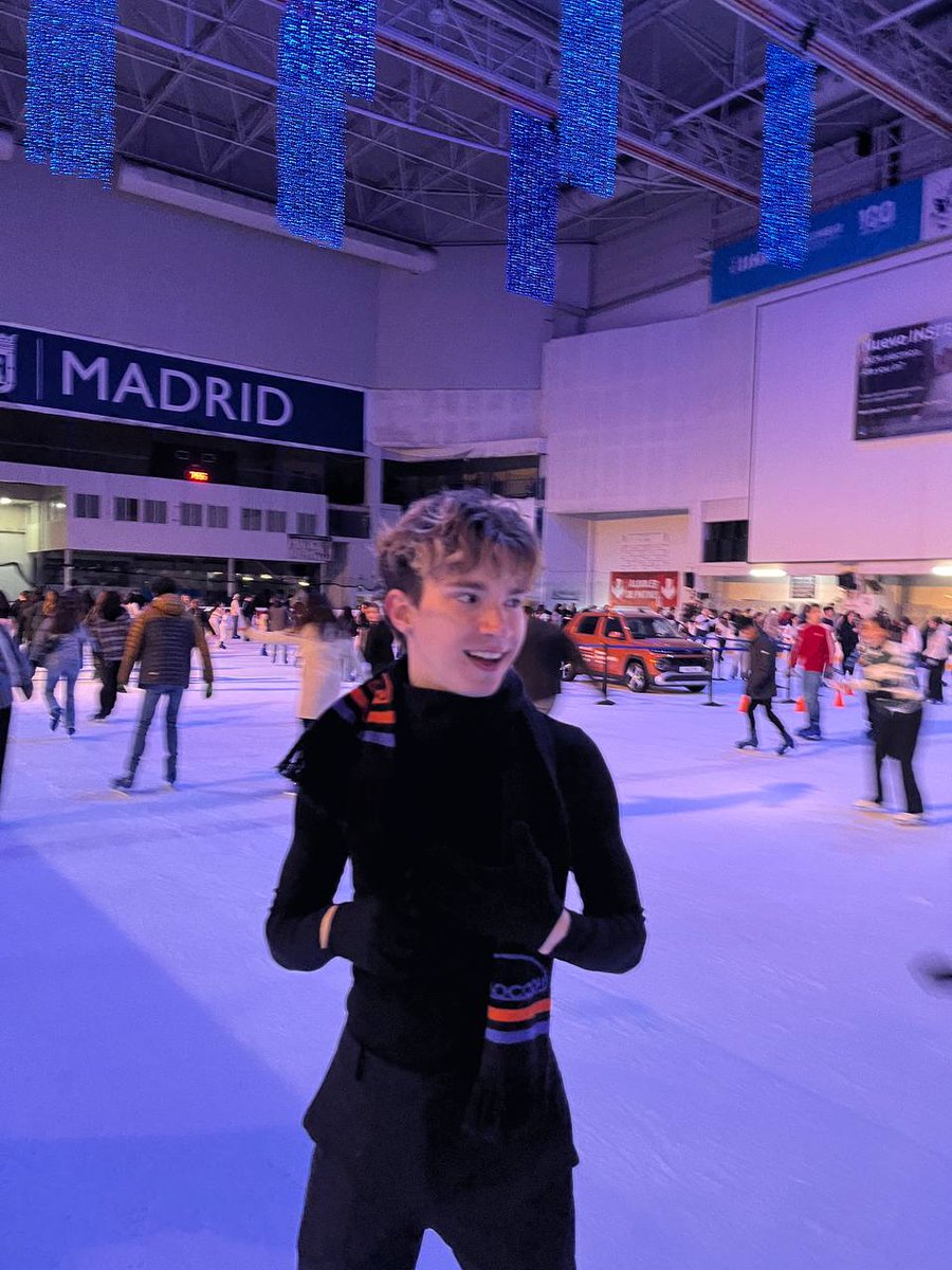 левославие 🏳️‍⚧️ tweet media