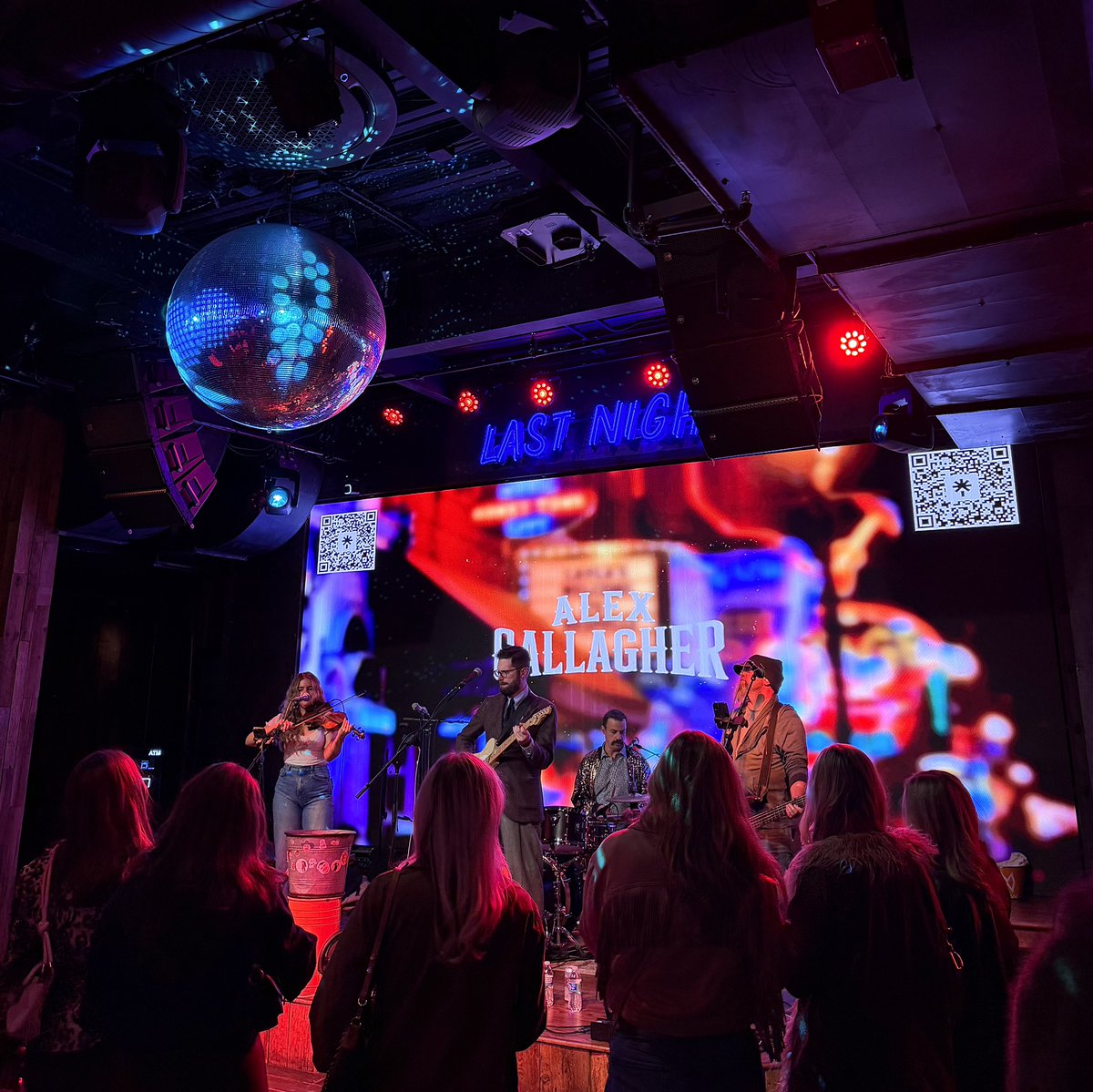 This Bar tweet media