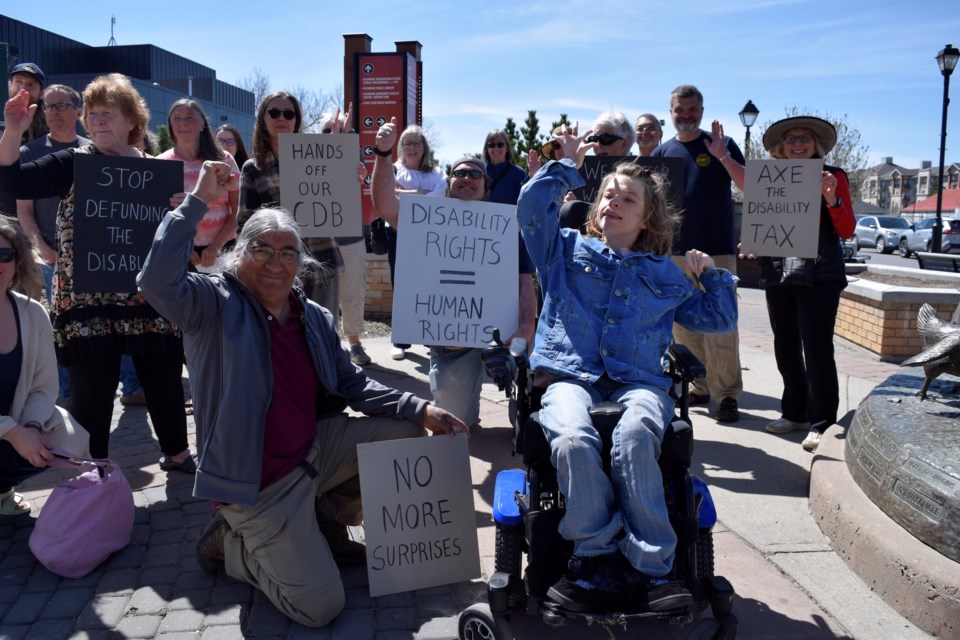 Mark Cherrington tweet media