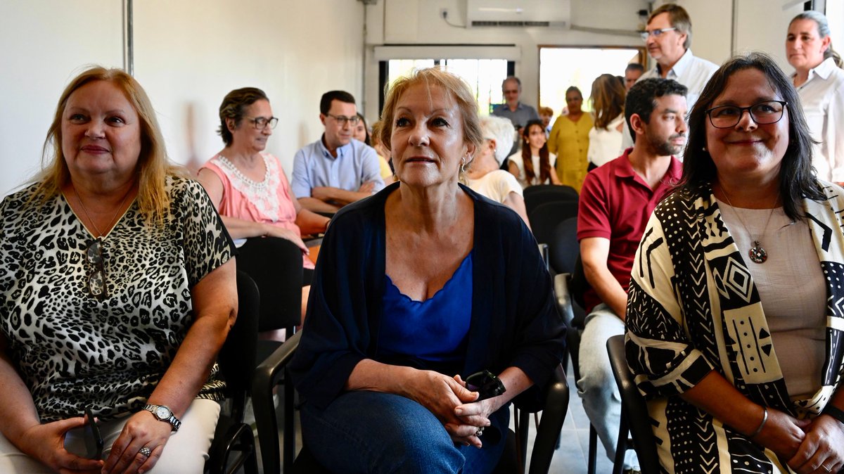 MEC_Uruguay's tweet image. El Programa de Investigación Antropo-Arqueológico y Desarrollo (PIAAD) del #MEC invitó a recorrer el laboratorio de arqueología del CIRAT en #CiudaddelPlata #SanJosé realizando la charla «Arqueología en los humedales: saberes antiguos para desafíos actuales».

#DíaDeLosHumedales