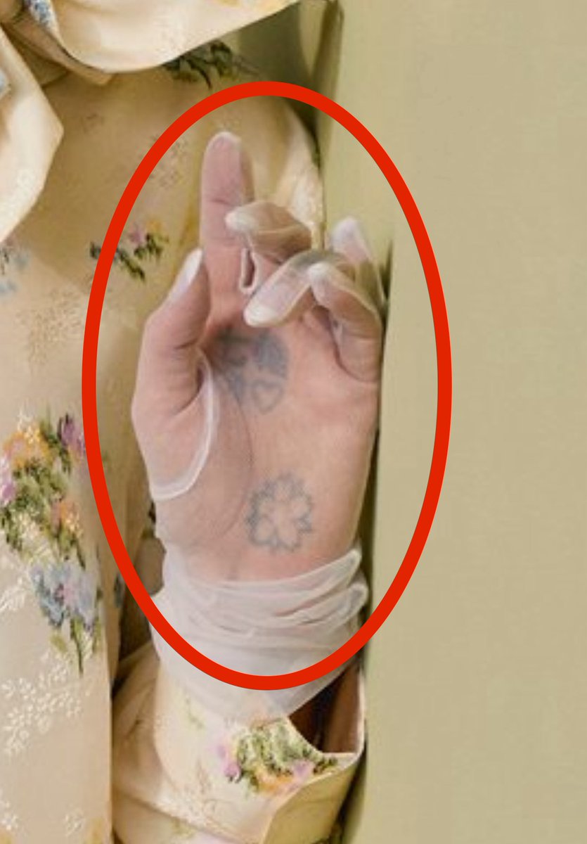 HustleBitch tweet media