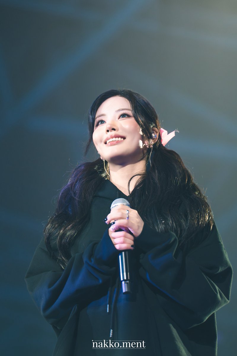 nakkoment's tweet image. 이번 3일 박지원 매드무비 그 자체였어
260130 나우투모로우 지원 HQ
#fromis_9 #프로미스나인 #박지원