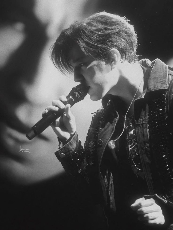 dearslatinas's tweet image. DIMASH AND HIS SHOW
From Kazakhstan with love 
Пусть этот этап в моей продюсерской карьере будет наполнен вдохновением, ростом и большими наградами. 💫
#VoiceBeyondHorizon