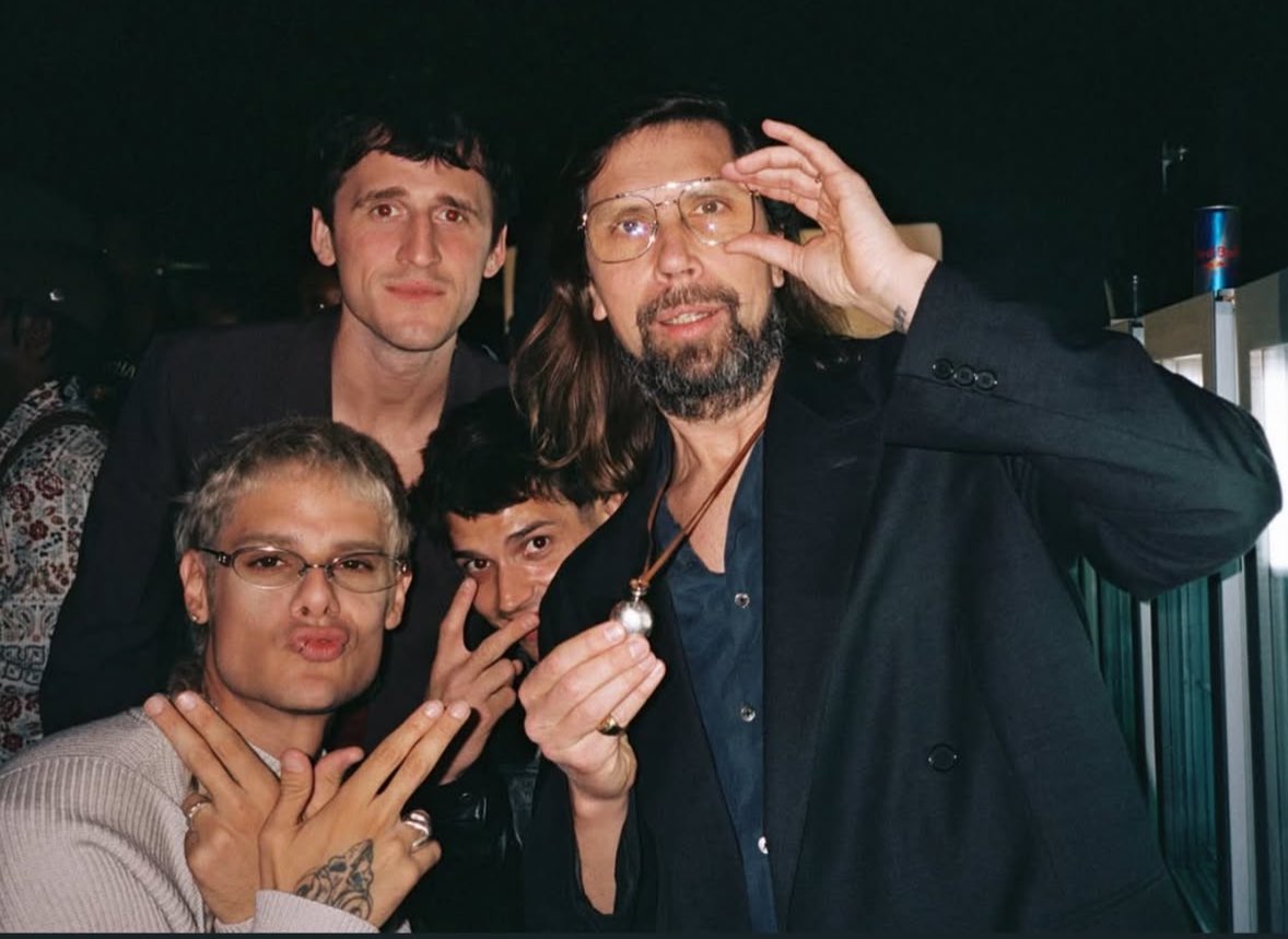 loutadata's tweet image. 