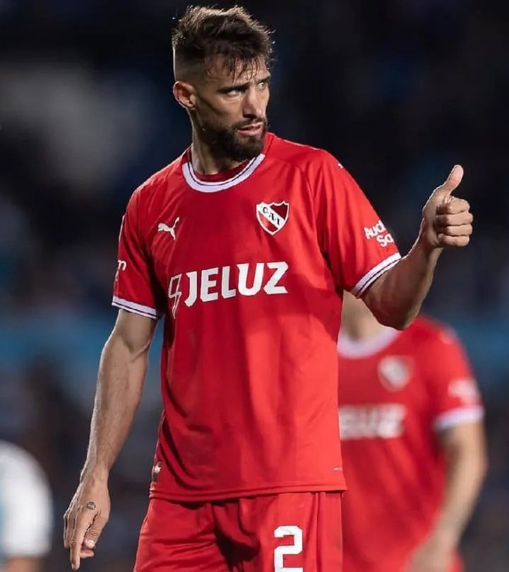 mrbabita2's tweet image. Este tipo lo tiene de hijo a rasin. Es increible