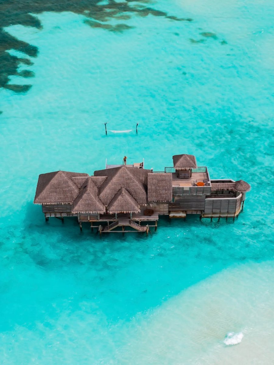 AppartDesign's tweet photo. Maldives https://t.co/gAQQRwxpna