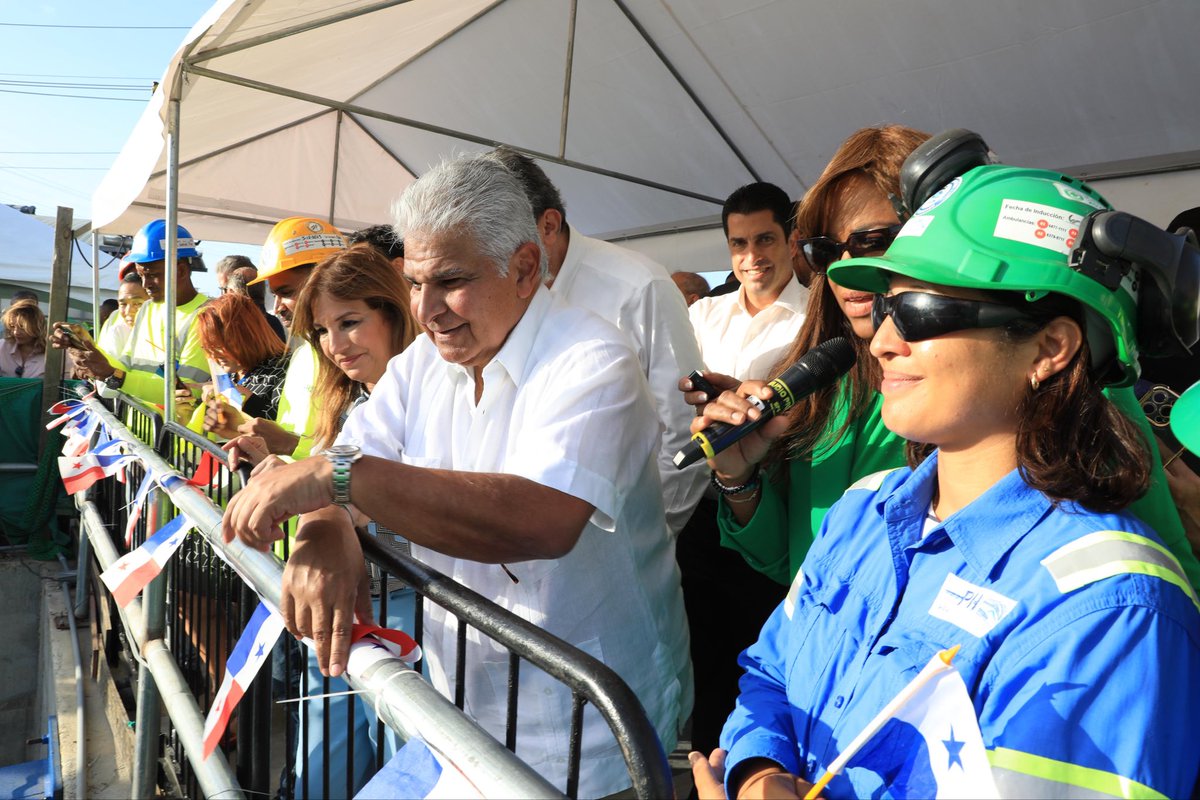 Astrid Salazar tweet media