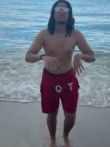 jamo waymo tweet media