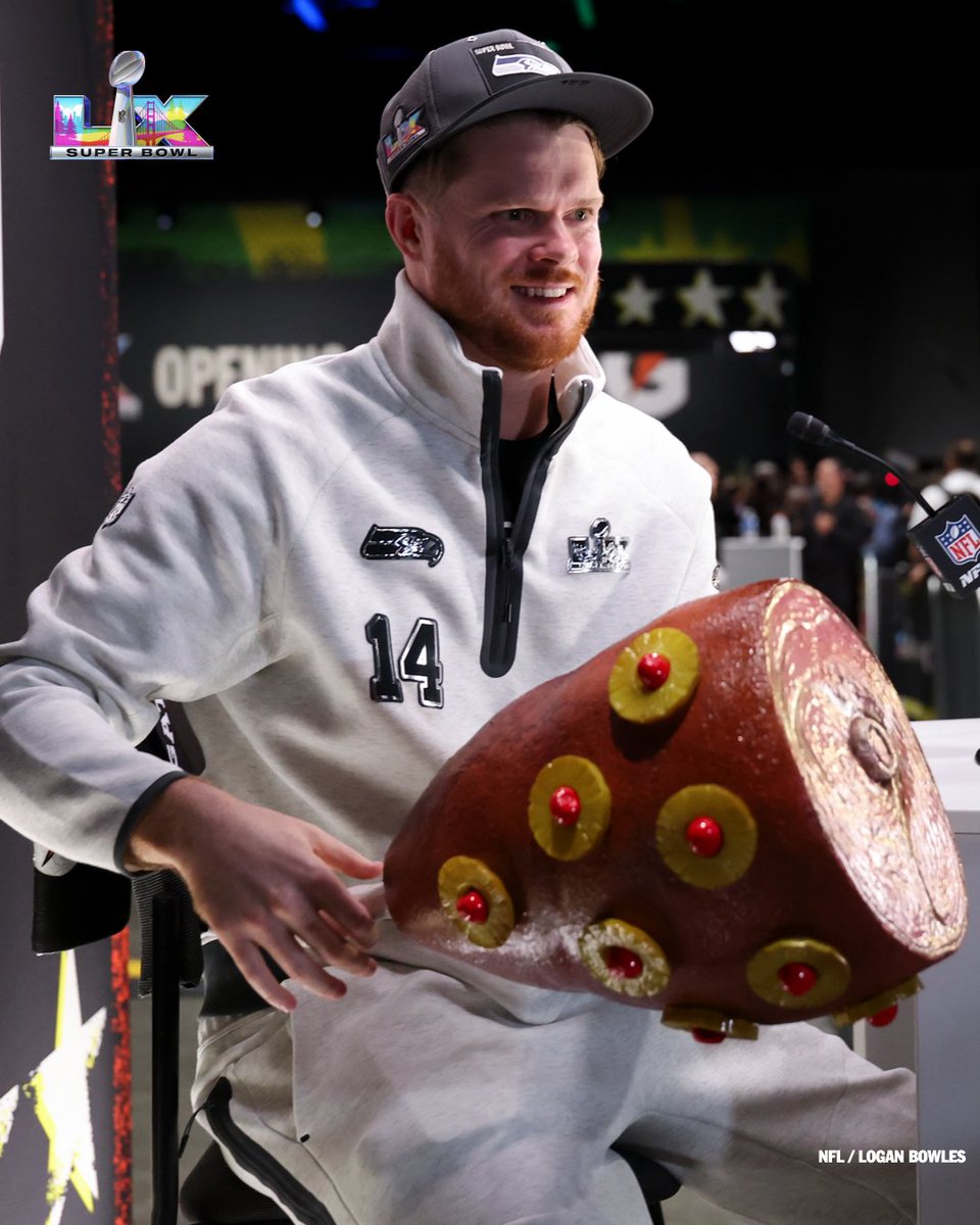 Some hard hitting journalism taking place tonight in San Jose.