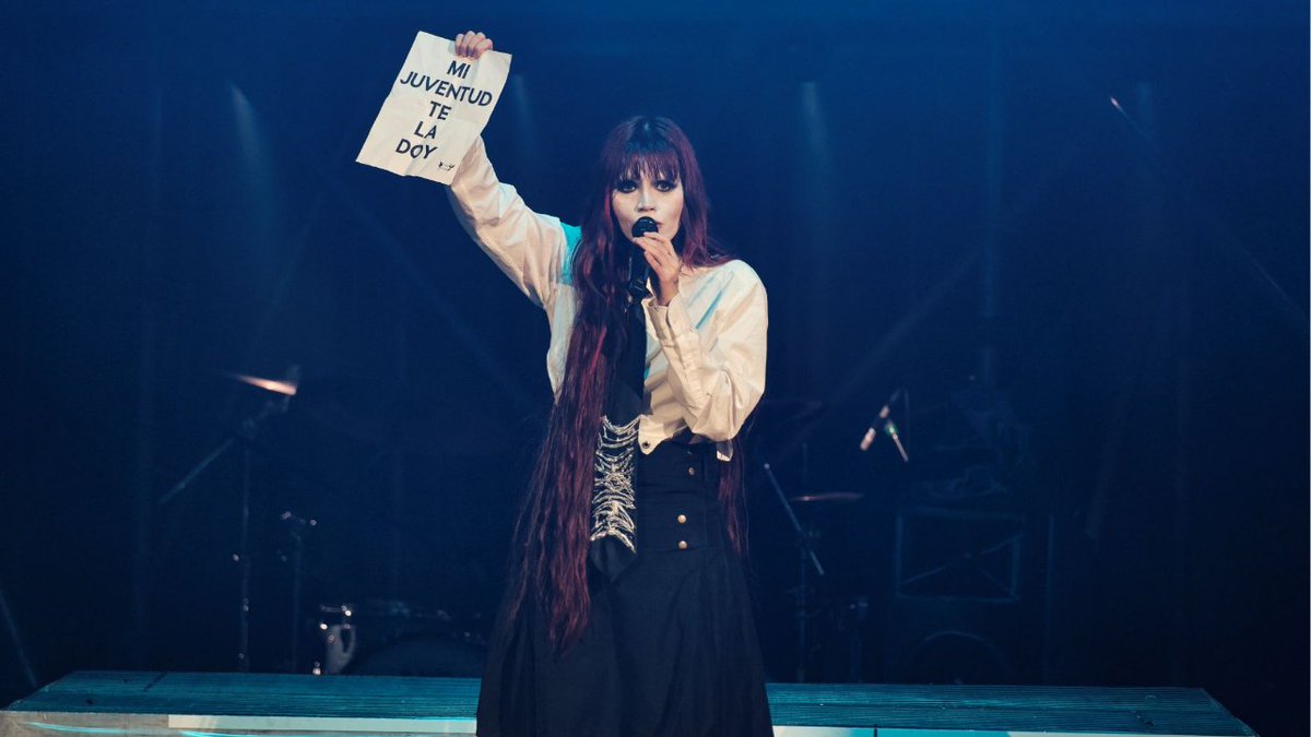 Clímax en Medio tweet media