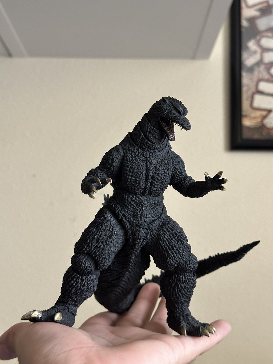 Godzilla154 tweet media