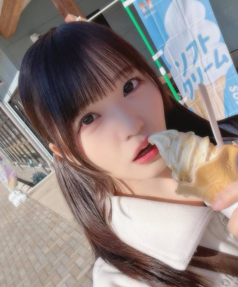 hinatariomana46's tweet photo. やっぱり
まなふぃのツインテールは最強です！！

ソフトクリーム美味しそうだなぁ🤤

#managram https://t.co/ZgoC5And74