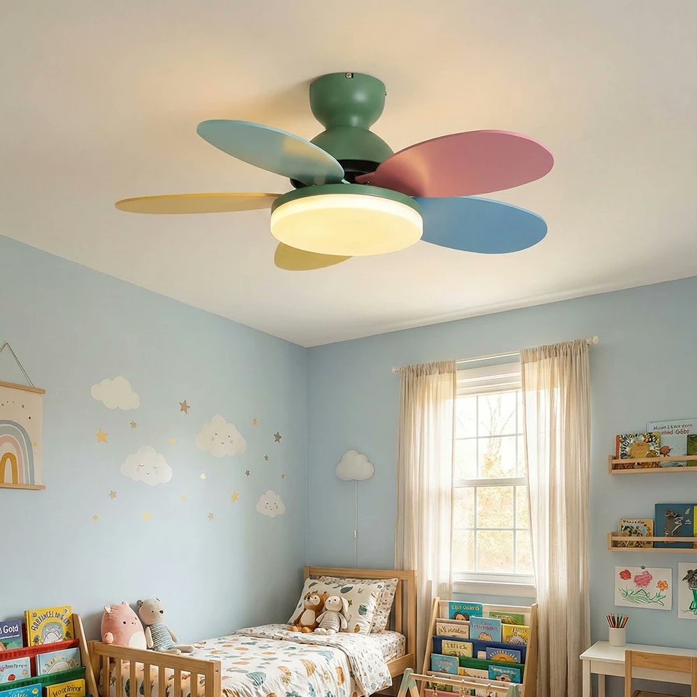 leizhang598998's tweet image. 🌸 A dreamy, girlish touch! A "glowing flower" bloomed on the ceiling, making the room incredibly beautiful!
.
#CeilingFanLight #PetalShapedFanLight #lightcannon #DreamyHomeDecor #CreativeDesignLighting
.
vidirlighting.com/collections/al…