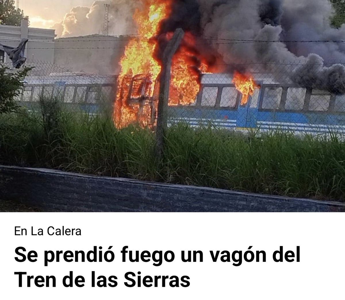 miguelsiciliano's tweet photo. La falta de mantenimiento de nuestro sistema de ferrocarriles en la Argentina es grave. Esto pudo haber terminado en una enorme tragedia. Es el tren de Las Sierras del gobierno Nacional que opera en Córdoba. 

Qué tenemos que esperar en la Argentina para entender que no mantener a los ferrocarriles, no mantener las rutas, no hacer obras viales, no invertir en infraestructura, no solamente atrasa a la Argentina, sino que también puede costar vidas?