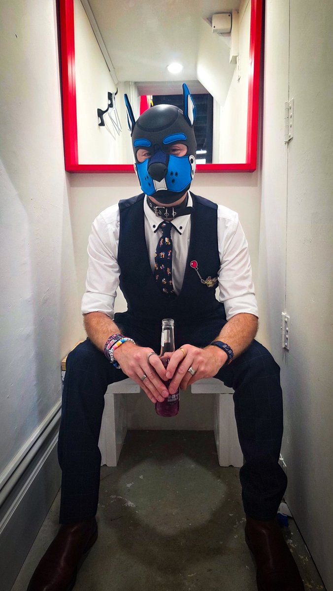 PupStripes's tweet photo. Dapper dog~
Rate the fit? โจ๏ธ
๐ธ @neo_arf
#ThatsRuff #Furry #PuppyPlay https://t.co/QXEexdSUol