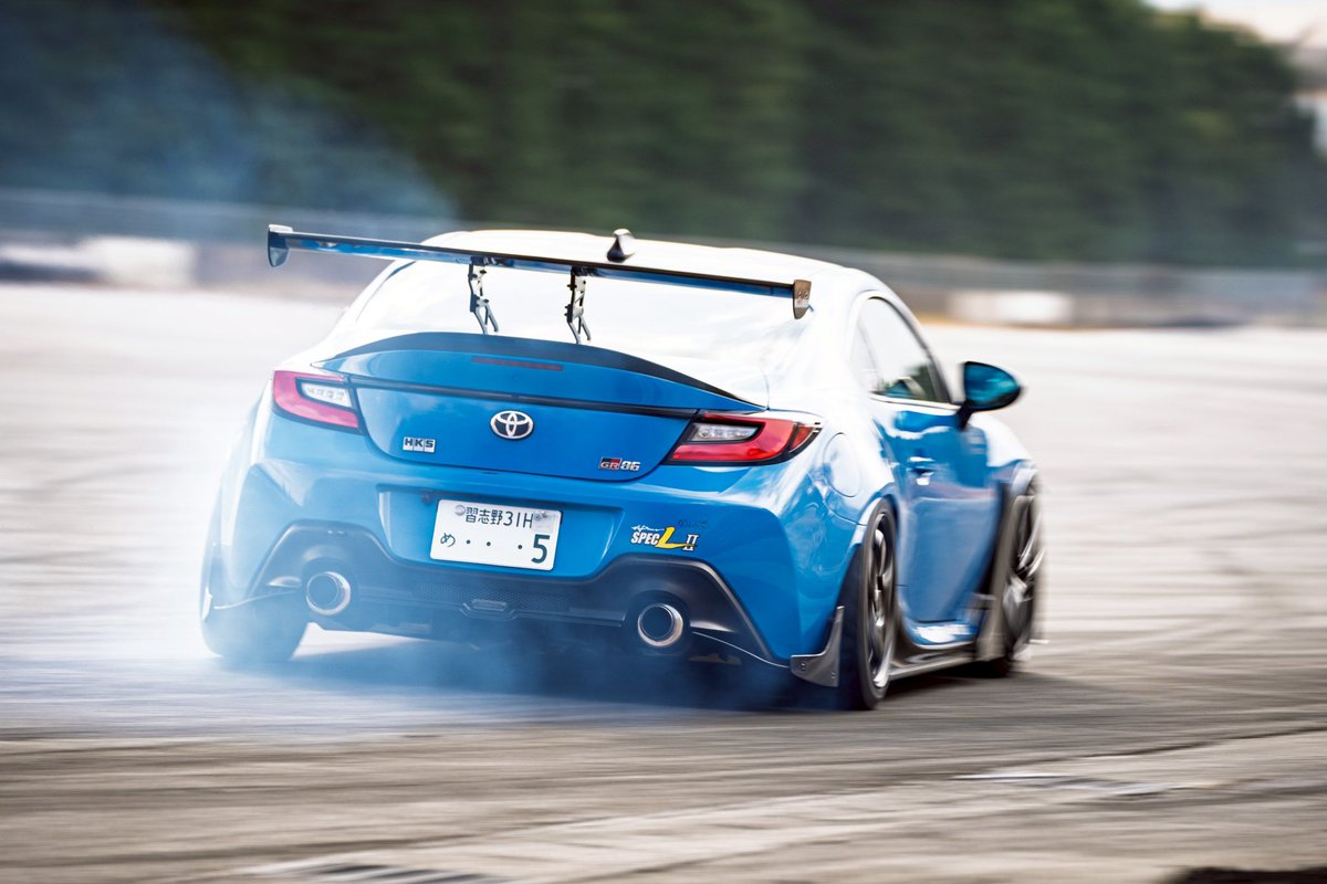 HKS製GTウイング用ハイマウントブラケット、完売御礼！👏