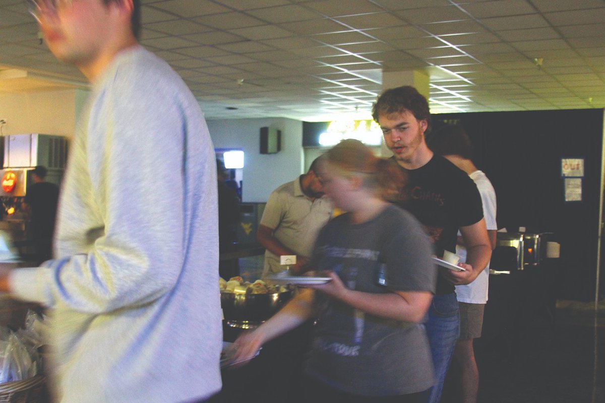 I have a riddle for you. What’s creamy, crispy, and covered in gravy? Well that would be the yummy chicken and mashed potato bowls being served right now at WVUp All Night! You definitely don’t want to miss out on such a comforting classic! <a href="/WVUStudentLife/">WVU Student Life</a>