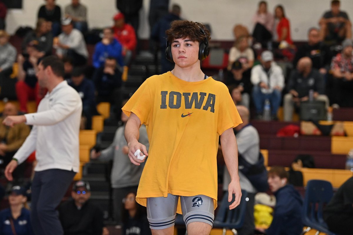 hawkeye.source tweet media