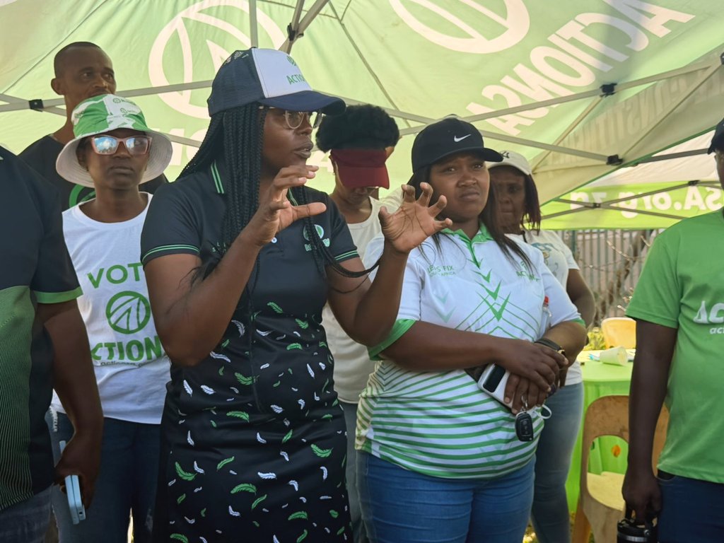 EvelynMondlana's tweet photo. THE MANDATE IS CLEAR!
@ActionSA_GP - Let's Deliver Koloi ya @Action4SA today!!! 🏋️💚🇿🇦
#ElectionDay
#LetsFixWard2WithKoloi
#VoteForActionSA https://t.co/SwRz2AWoS6