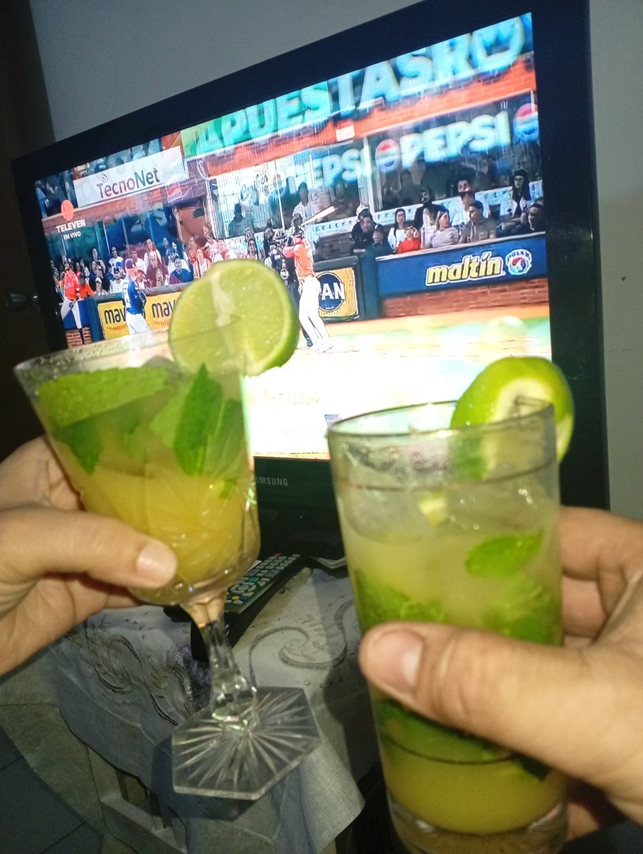 a_chavez8's tweet photo. Ligando al Magallanes 
#BEISBOLXTELEVEN 
#VamosNave https://t.co/dwZ0DElZIc