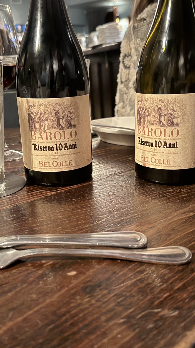 Amy Bresnen tweet media