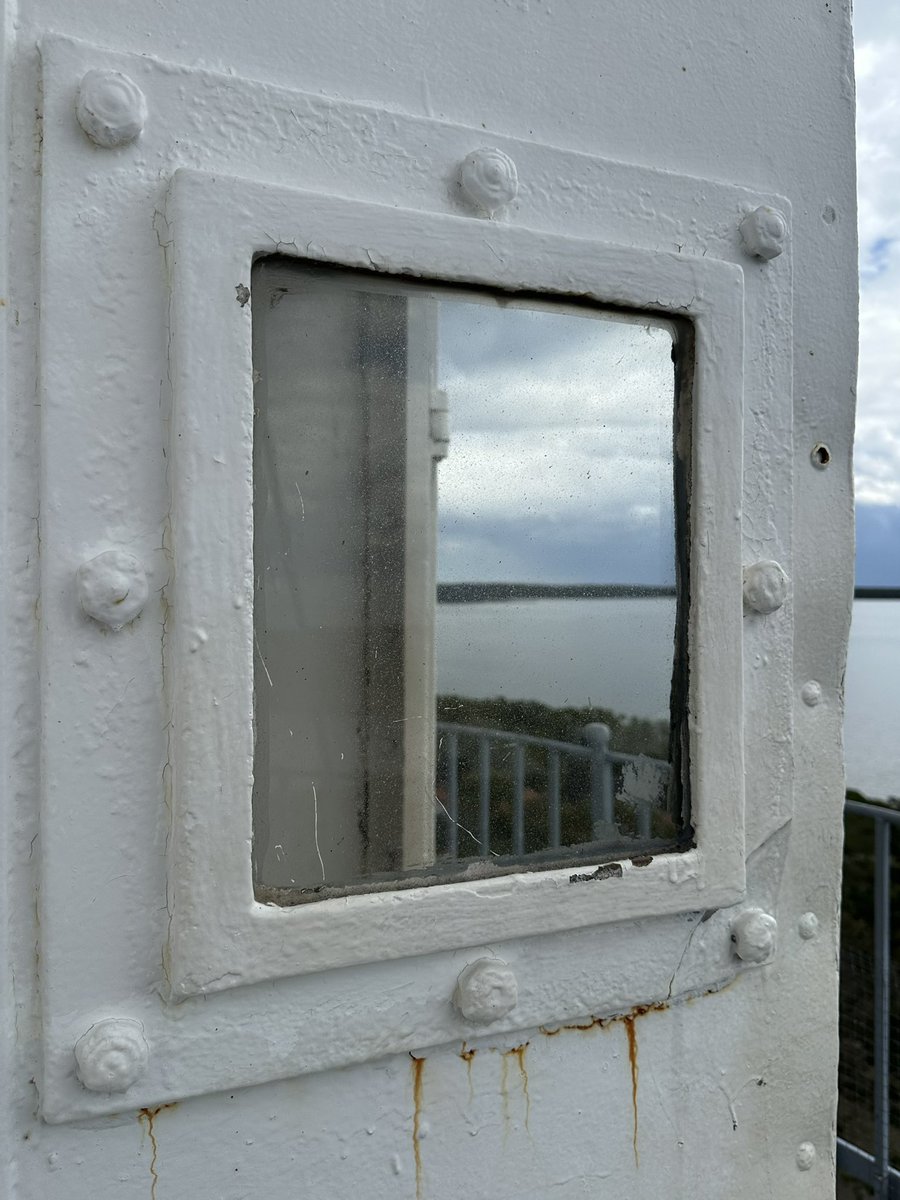 CreativeDepict's tweet photo. @DailyPicTheme2 #DailyPictureTheme
#ViewFromYourWindow
Lange Erik
Lighthouse on the north end of Öland in Sweden https://t.co/CRwkPoBbdJ