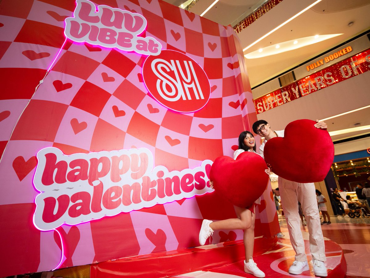 cebudailynews's tweet photo. LUV is your VIBE this Valentine’s season at SM Seaside, loves! 💖✨

Enjoy #AweSM experiences and little luxuries made to turn your Valentine gala vibes to the max at the Luv Vibe Pop-Up, located at the Mountain Wing Atrium.

Don’t forget to grab the perfect gifts for your loved ones and complete your Valentine’s prep in style. 💝

✨ Click the link to view our full list of Valentine’s events: https://t.co/NCg8DBbM6n

✨ Enjoy the celebration only here at your most-loved SM Seaside City Cebu. 🛍💘

#LuvIsYourVibeAtSM #GoAllOutAtSM #EverythingsHereAtSM #CDNDigital #CDNWhatsUp #BrandRoom