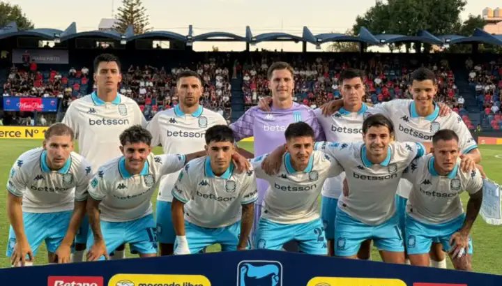 Perder se puede perder. El tema es cuando la derrota como hoy llega después de ver a un equipo llamativamente desganado y sin ese fuego sagrado que lo distinguía. Algo se quebró dentro de Racing? Como se sale de este laberinto?