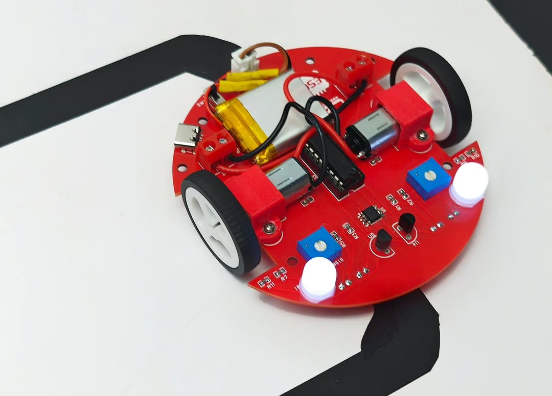 JLCPCB France tweet media