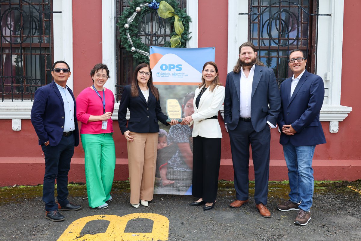 OPSGuate's tweet photo. Guatemala avanza en la modernización de la atención en adicciones con la implementación del SIGC en los Centros de Tratamiento Ambulatorio de @SECCATID, con acompañamiento de OPS/OMS Guatemala.
#SaludDigital #Adicciones #OPSOMS #Guatemala https://t.co/iy3Bo7zZ3g