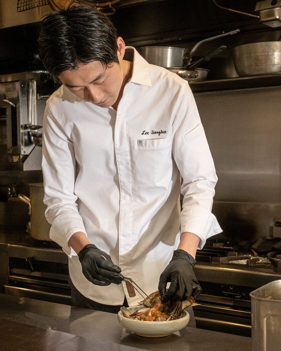 REDU35's tweet image. 【2025ファイナリストインタビュー】
🚩GOLD EGG #李廷峻
《日本で磨いた感性で紡ぐ革新の韓国料理》
redu35.jp/column/intervi…
#redu35 #clubred #youngchef #hasuo #イジョンジュン #이정준