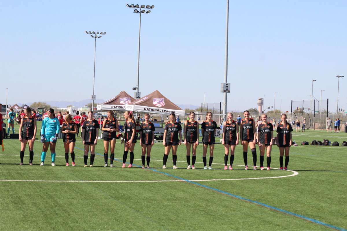 Lindsey Moeller tweet media