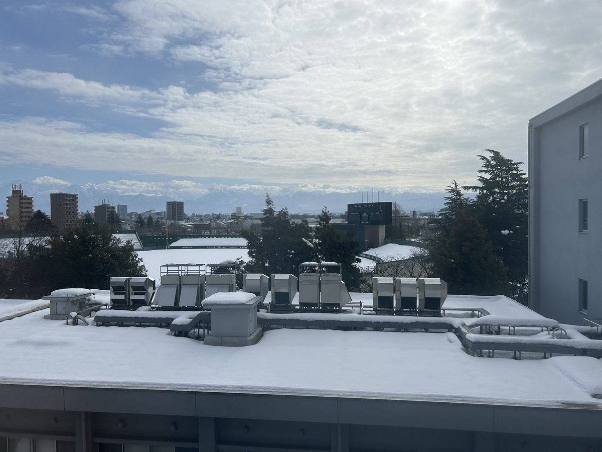 久しぶりに綺麗な青空と太陽を見た気がする。
1/18から昨日まで、気づけば16日連続で何かしらの降水。
そろそろ、この流れも途切れて欲しい!!
しかし無念にも週末に大寒波、、
#MeToyama #富山大学