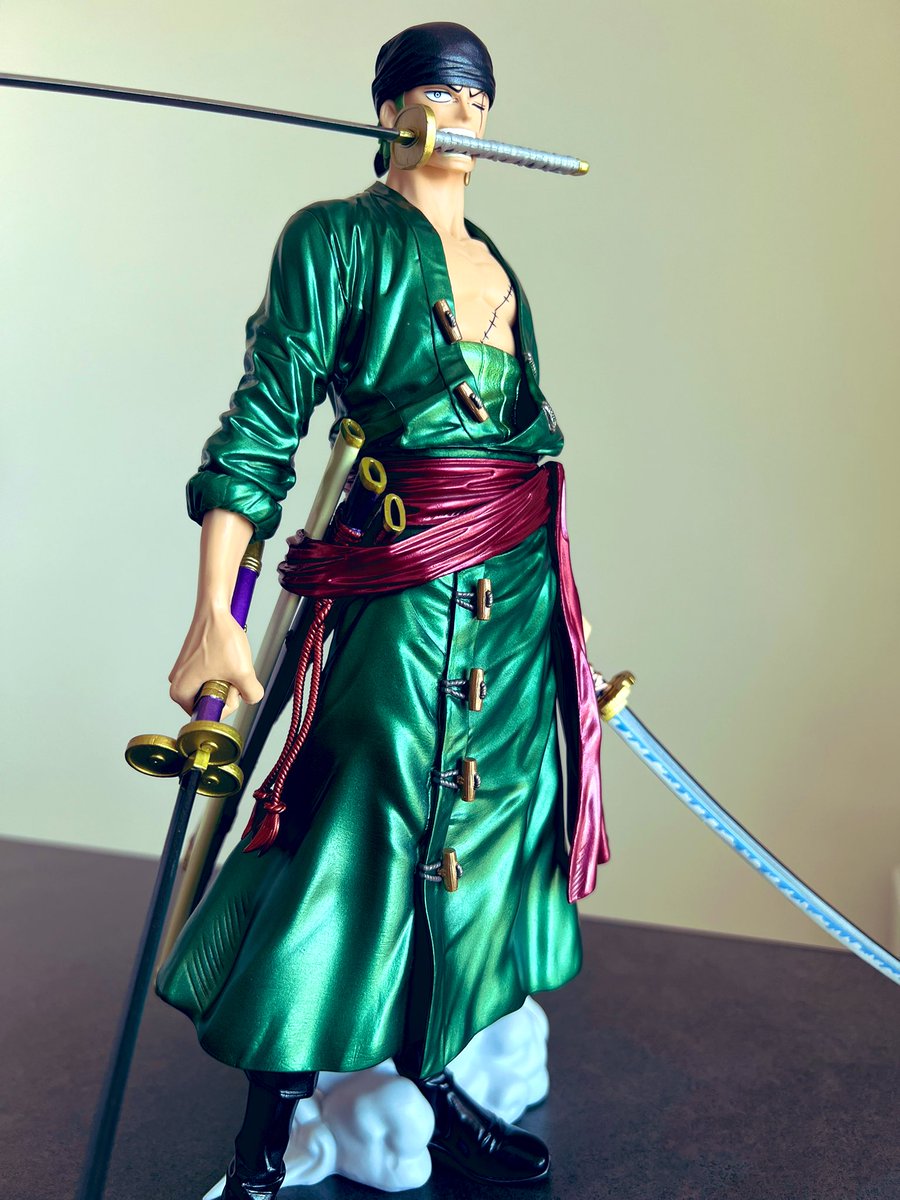 バンプレくじPREMIUM ワンピース-ロロノア・ゾロ C賞：メタリック