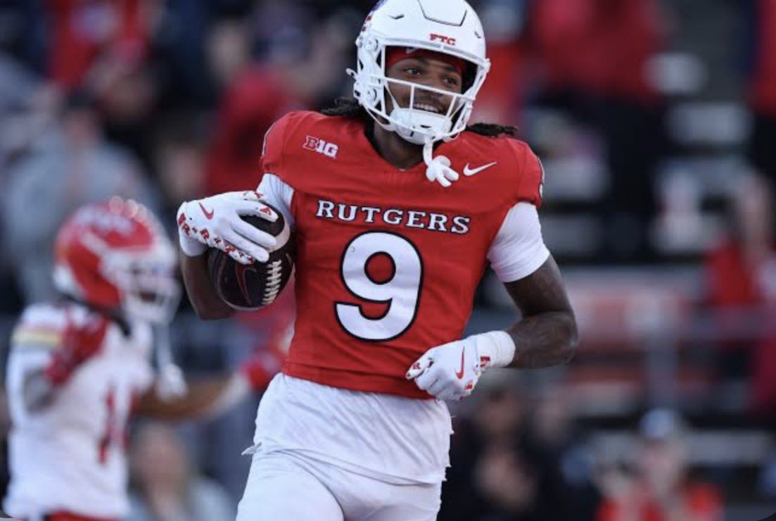 Trentonlynch38's tweet photo. After a great conversation with @CoachShaw__ @GregSchiano I am extremely excited and overly  blessed to receive an offer from @RFootball . @REFINEDFB @nateharris79 @Spartanburg_FB @CoachChaseLear @247recruiting @NPCoachJeff @PrepRedzoneSC @RecruitRivals @iguerin @ChadSimmons_ https://t.co/ZuQg0yYxhm
