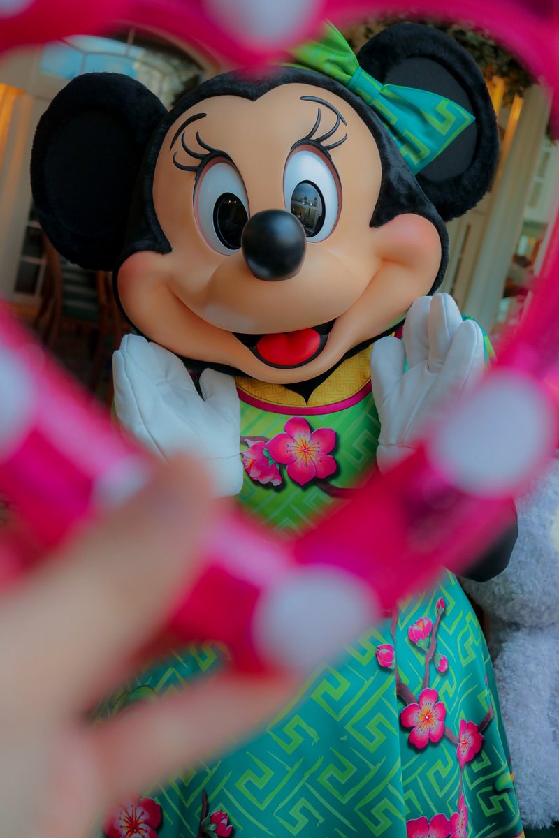 mi_mouse_'s tweet photo. 朝ごはんにこんな並ぶなんて今までなかったからびっくり！！
昨日のエンチャは席にも恵まれてたのよあって平和だった🥰💕 https://t.co/ffcG2XFBTW