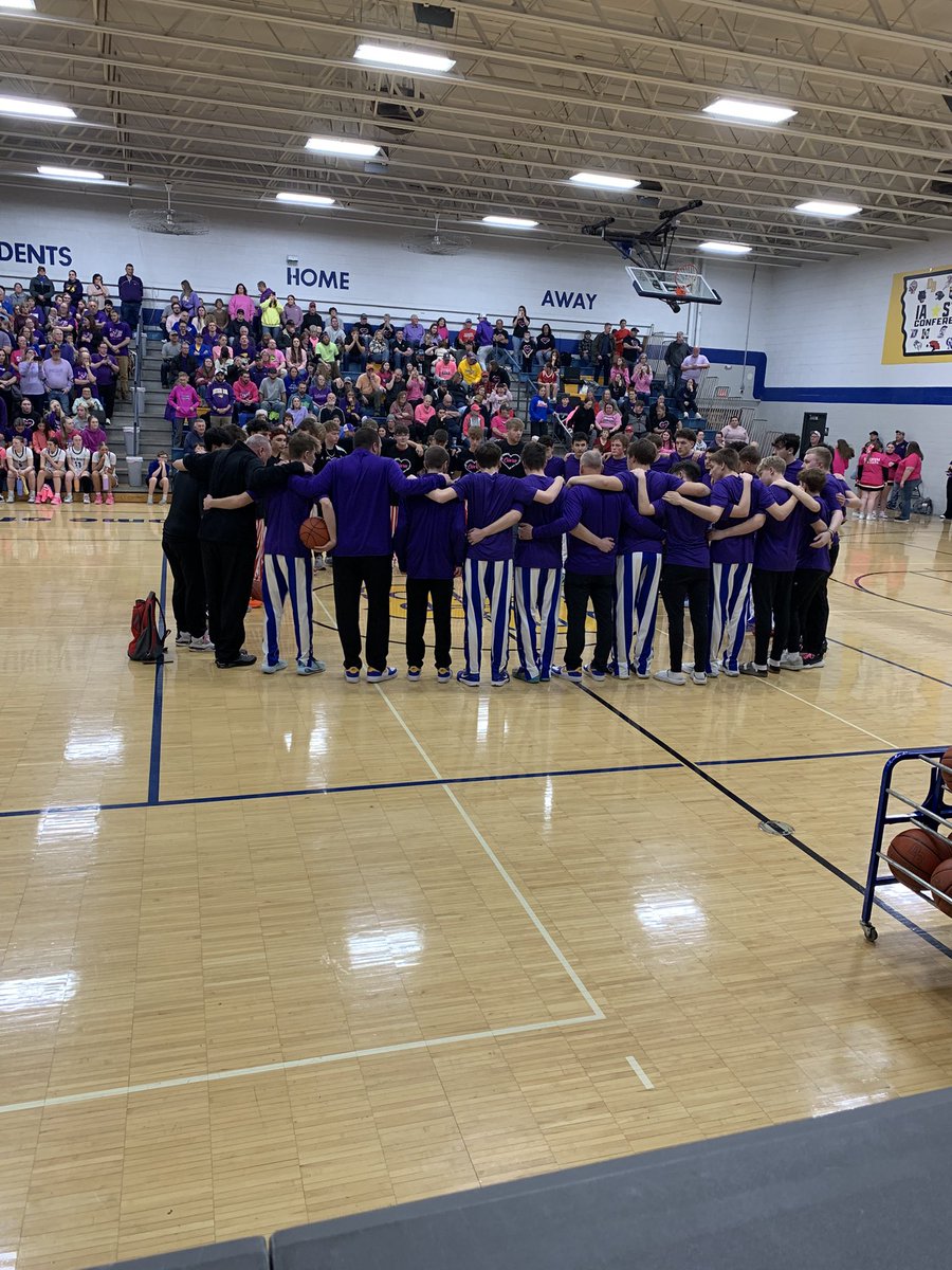 Taylor Nitz tweet media