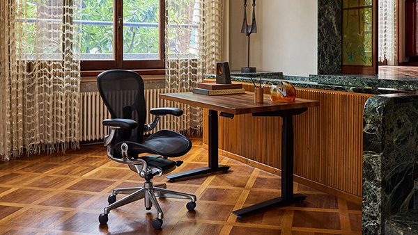 デザイン発信拠点「AXIS」（六本木） tweet media