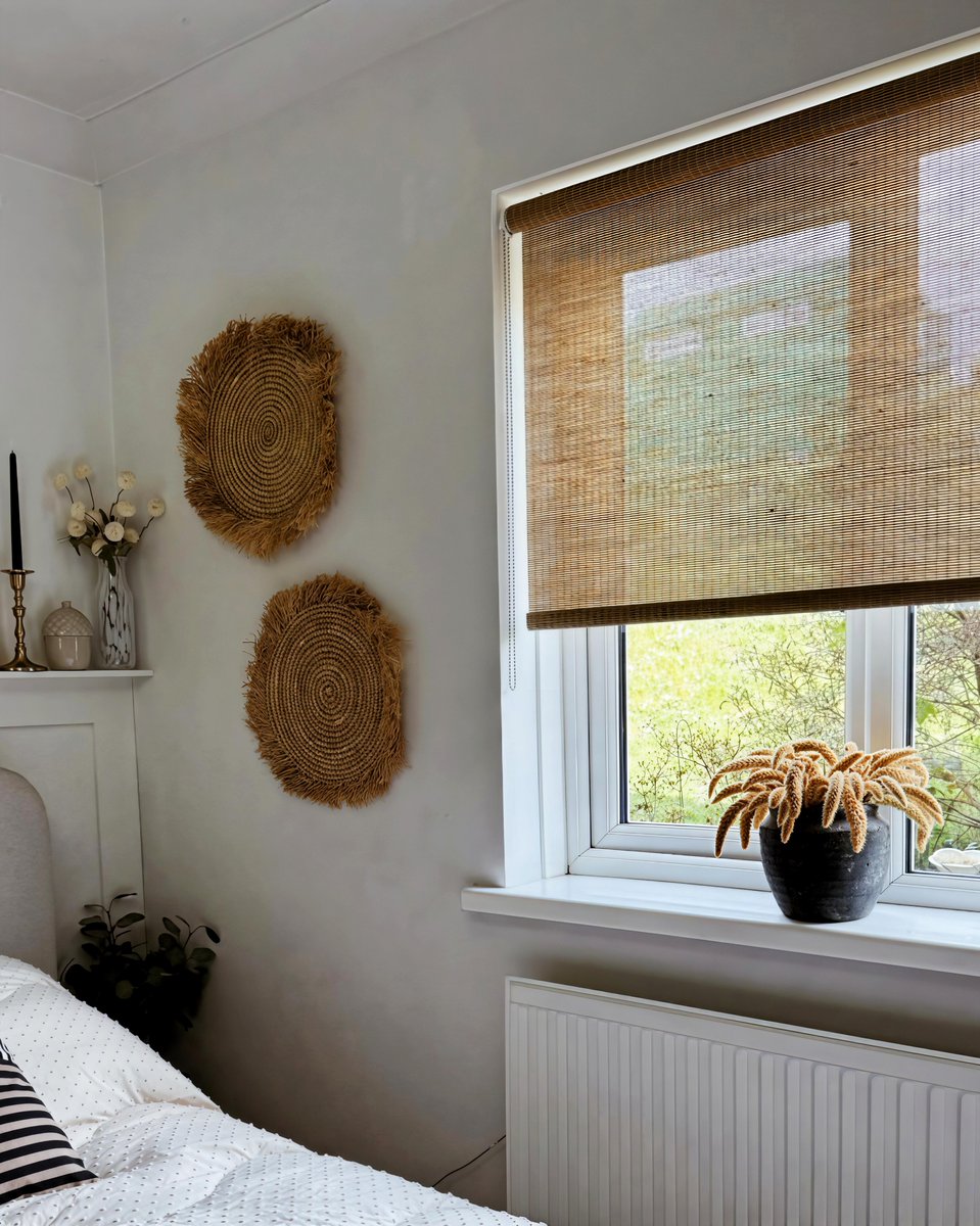 regal_curtains's tweet image. Bamboo roller shades bring nature indoors 🌿
Natural fibers add warmth, texture, and relaxed comfort—pure, grounded, and timeless 🤍
#regalcurtains #bambooshades #naturalinteriors