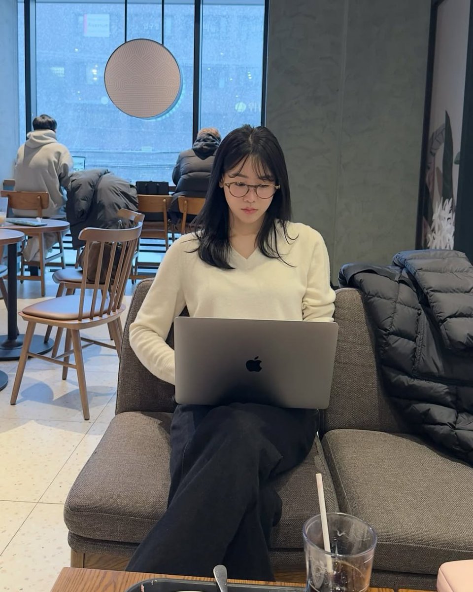 은욱🍁 tweet media