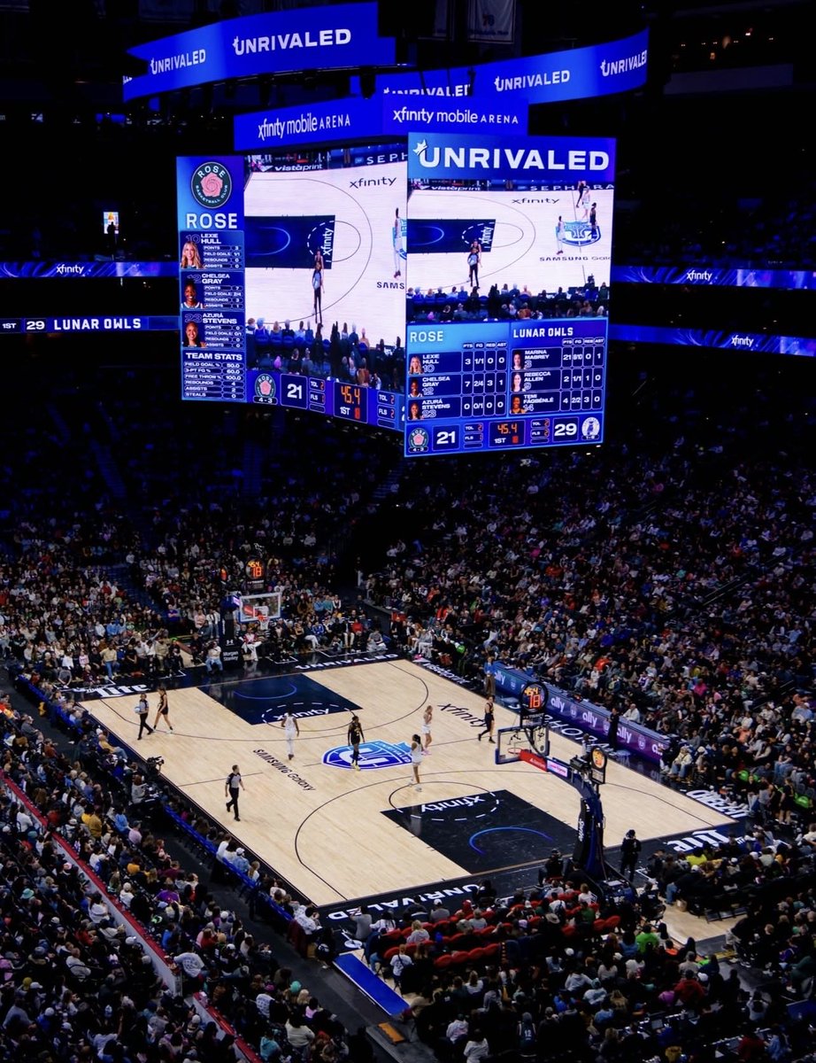 Philly showed up for women’s basketball, and we were ready to serve. 🏀 From courtside to concourse, our team fueled fans at this weekend’s <a href="/Unrivaledwbb/">Unrivaled Basketball</a> tournament, which made history with 21,000+ fans - the largest event ever at <a href="/XMobileArena/">Xfinity Mobile Arena</a>. Truly an unforgettable moment!