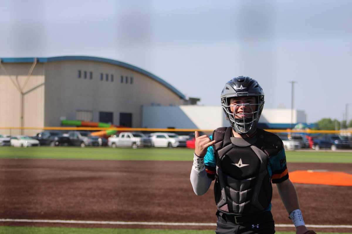 Adam Teetor tweet media